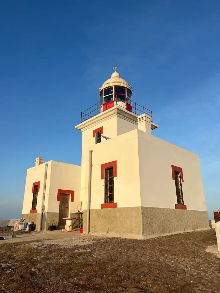 morro-negro-lighthouse